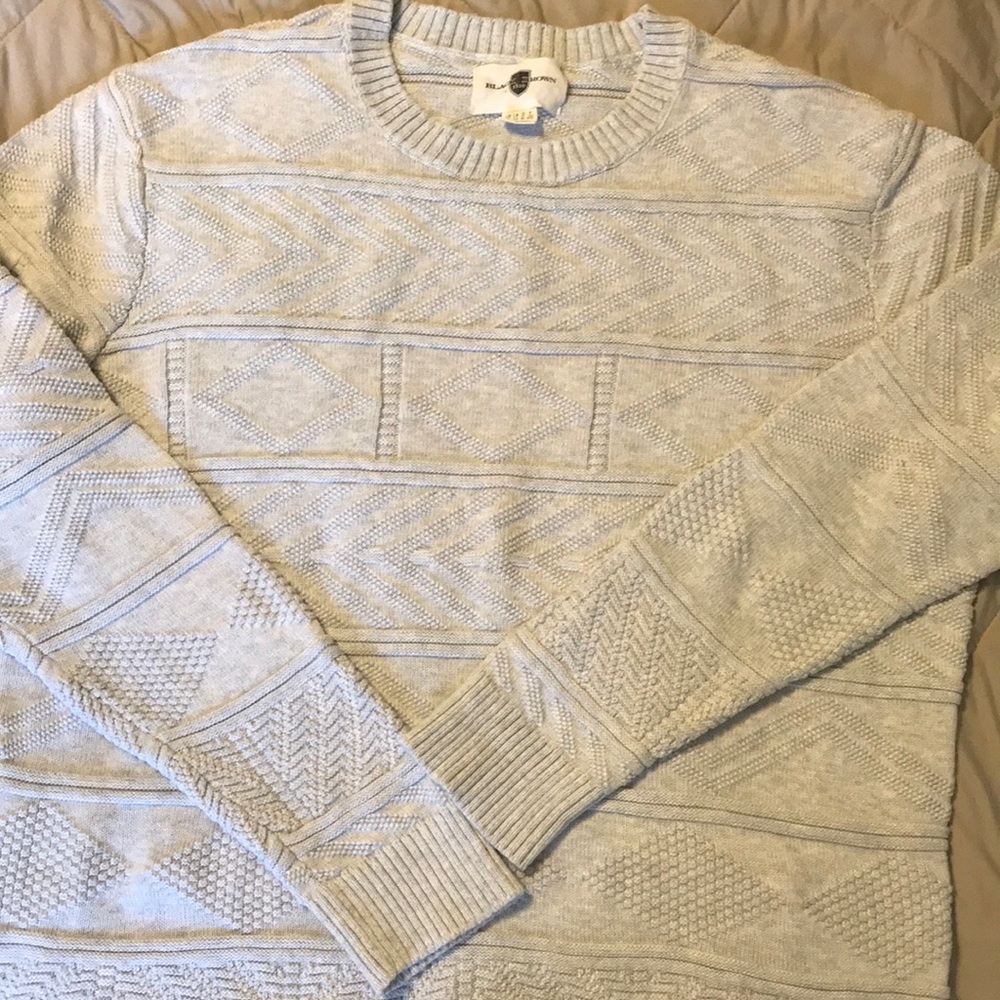 100% cotton sweater in great shape